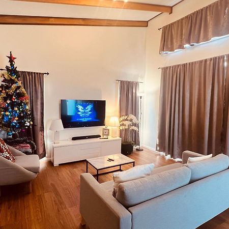Cosy 4Br Home 15 Minutes Away From Melbourne Airport St Albans 外观 照片