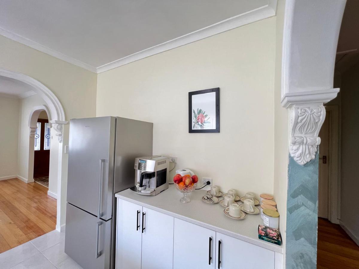 Cosy 4Br Home 15 Minutes Away From Melbourne Airport St Albans 外观 照片