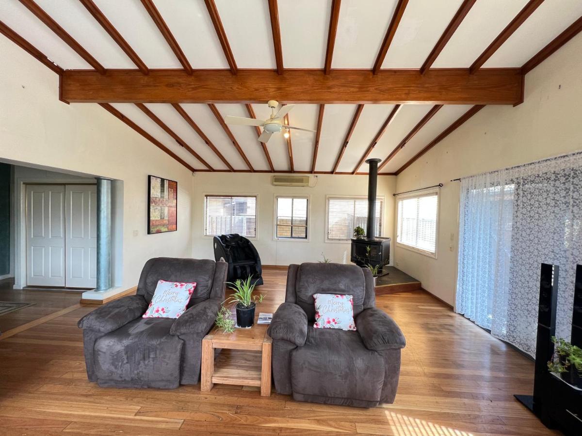 Cosy 4Br Home 15 Minutes Away From Melbourne Airport St Albans 外观 照片