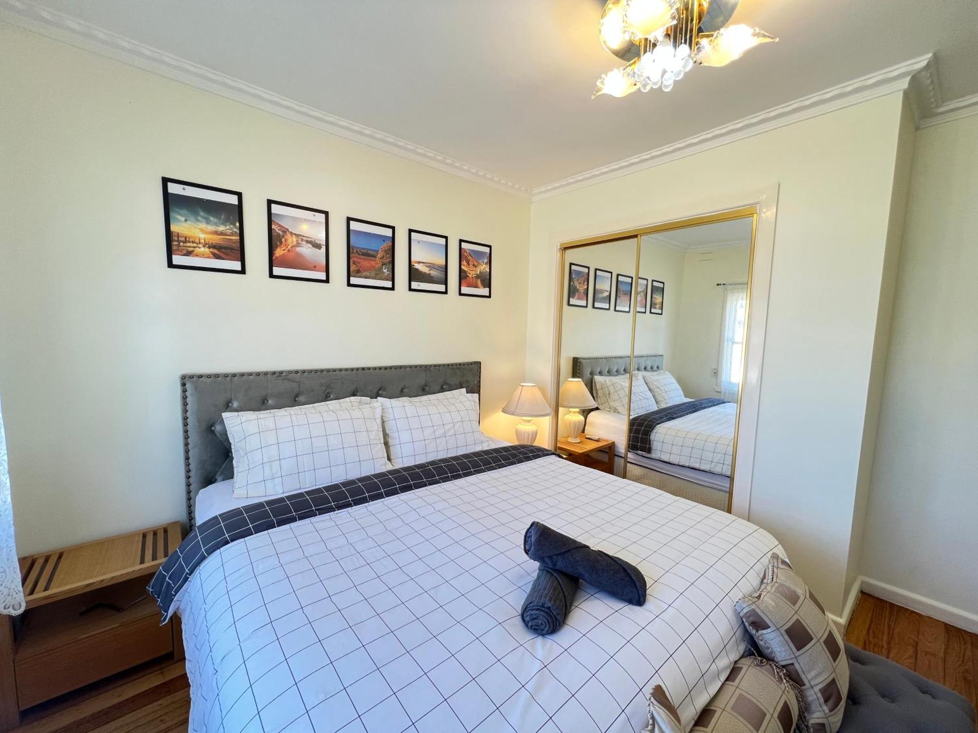Cosy 4Br Home 15 Minutes Away From Melbourne Airport St Albans 外观 照片