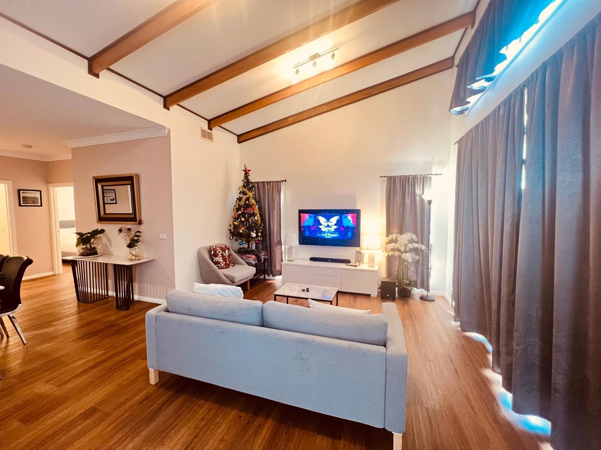 Cosy 4Br Home 15 Minutes Away From Melbourne Airport St Albans 外观 照片