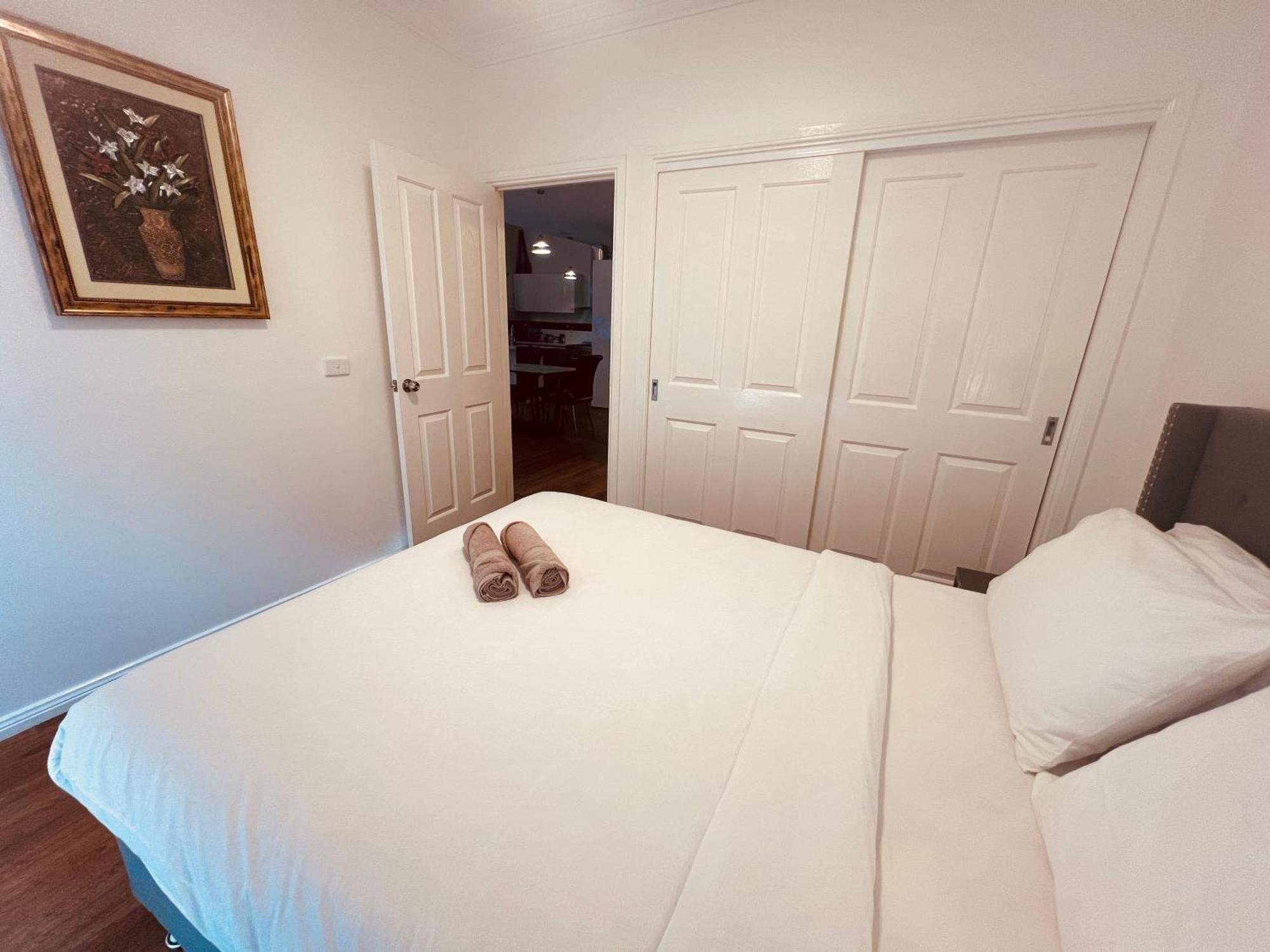 Cosy 4Br Home 15 Minutes Away From Melbourne Airport St Albans 外观 照片